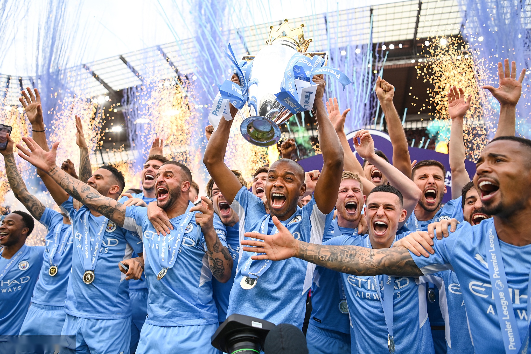 关于梅西去 关于梅西去