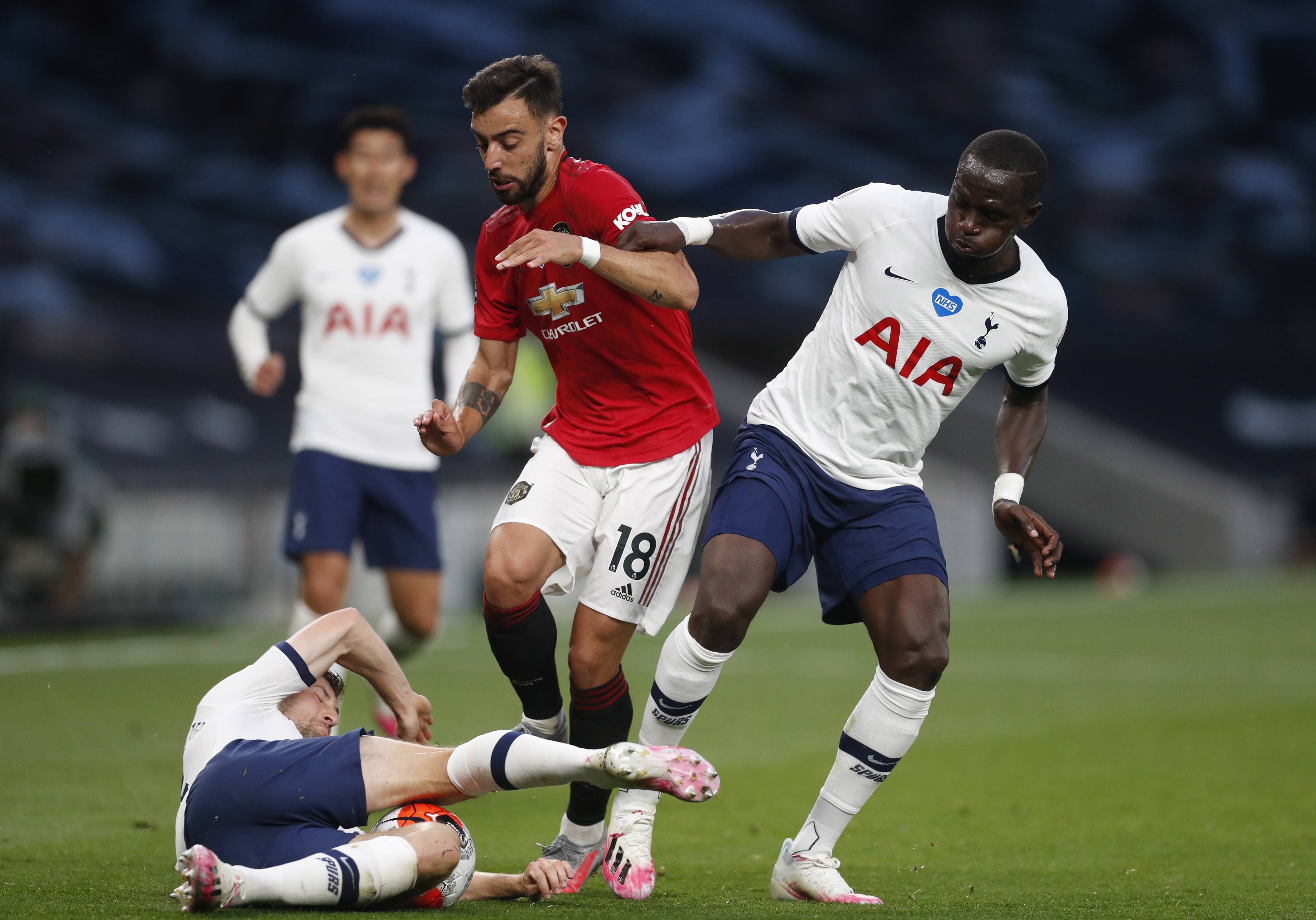 新的发球策 新的发球策